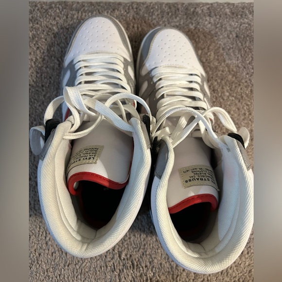 Sneakers| Levi’s - Picture 2 of 6